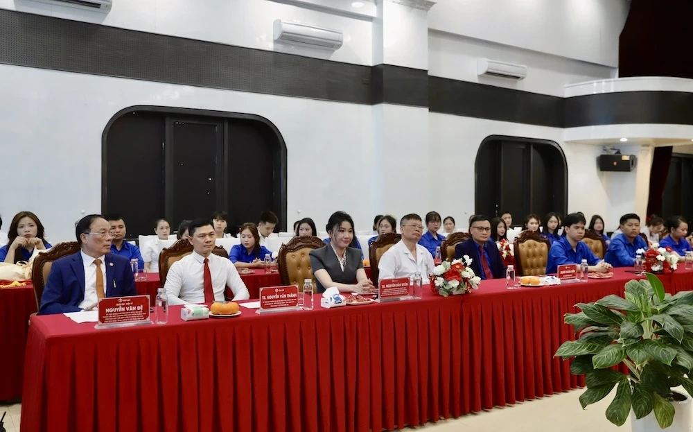 Ký kết chương trình phối hợp giữa Đoàn Thanh niên Công an tỉnh Thanh Hóa và Đoàn Thanh niên Tổng Công ty CP Hợp Lực