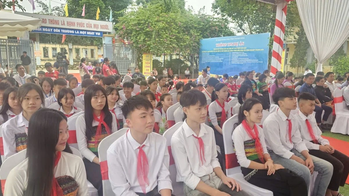 Thanh Hóa khởi công đồng loạt 10 trường phổ thông nội trú liên cấp tại các xã biên giới