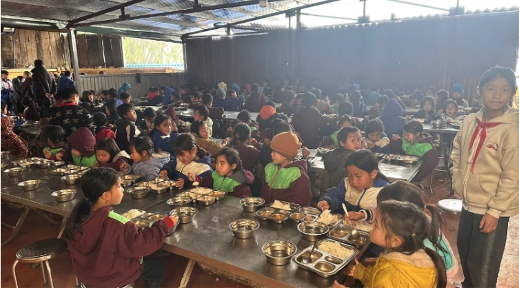 TP Solar đưa giải pháp chiếu sáng đến điểm trường vùng cao Mù Cang Chải