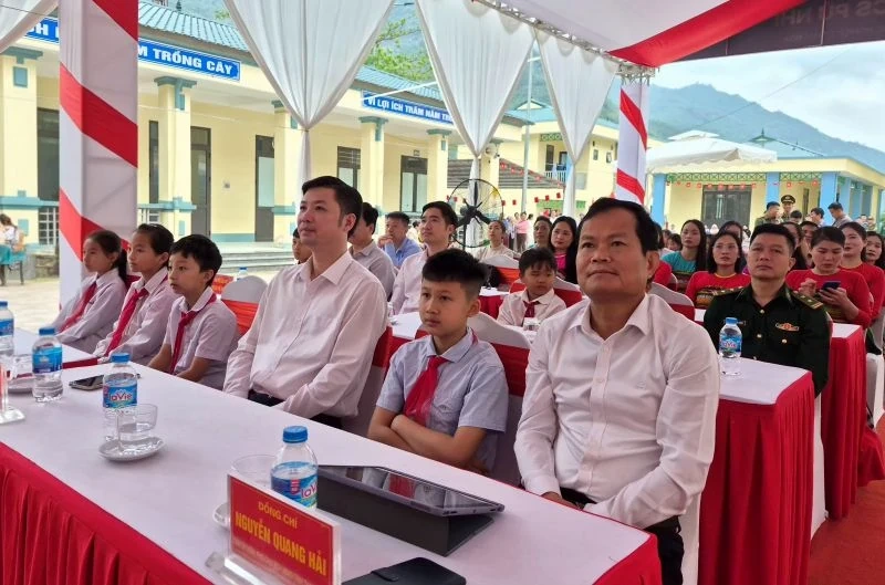 Thanh Hóa khởi công đồng loạt 10 trường phổ thông nội trú liên cấp tại các xã biên giới