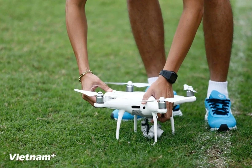 Không phát hiện, ghi nhận drone sau 60 phút, sân bay được khai thác trở lại