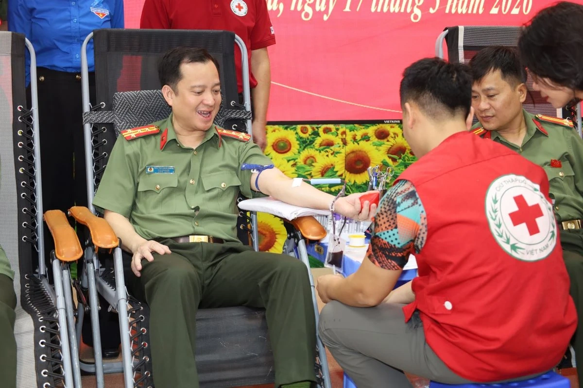 450 cán bộ, chiến sĩ Công an tỉnh Thanh Hóa tham gia hiến máu tình nguyện