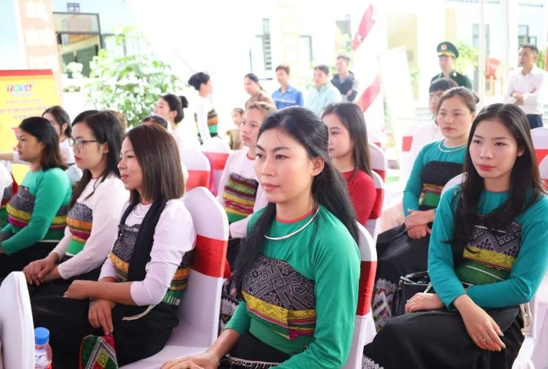 Thanh Hóa khởi công đồng loạt 10 trường phổ thông nội trú liên cấp tại các xã biên giới