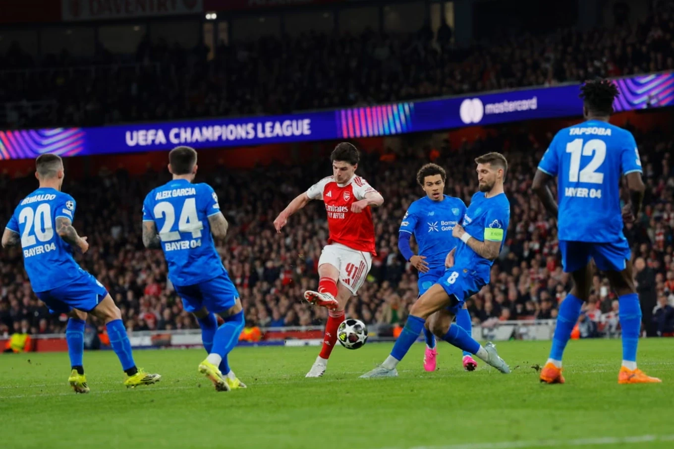 4 CLB vào tứ kết Champions League; Senegal bị tước chức vô địch AFCON 2025