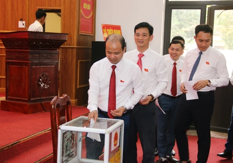 Kỳ họp thứ nhất HĐND xã Thiệu Quang, nhiệm kỳ 2026-2031