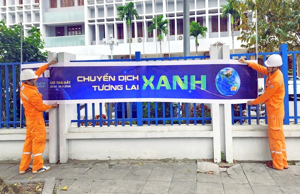 “Sáng tạo xanh - Tương lai xanh” thắp sáng Giờ Trái đất 2026