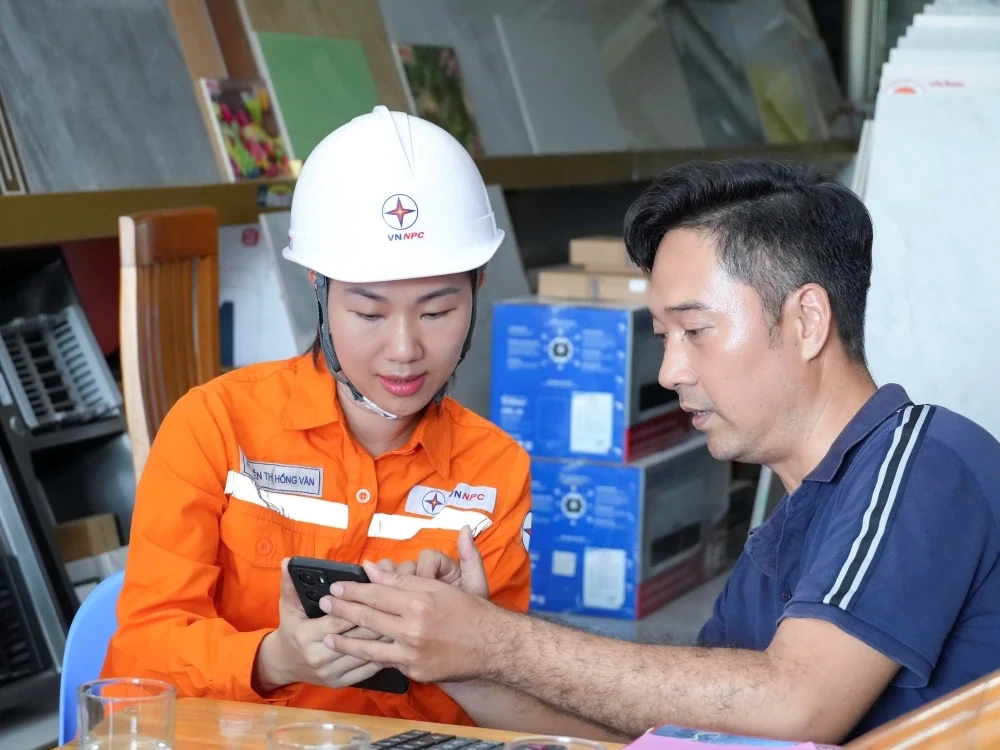 “Sáng tạo xanh - Tương lai xanh” thắp sáng Giờ Trái đất 2026