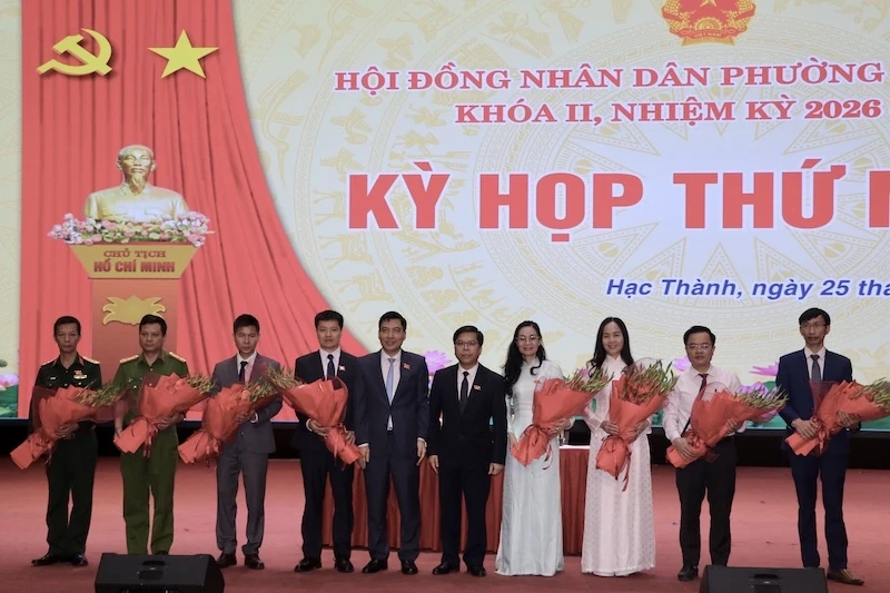 Bầu các chức danh chủ chốt HĐND, UBND phường Hạc Thành