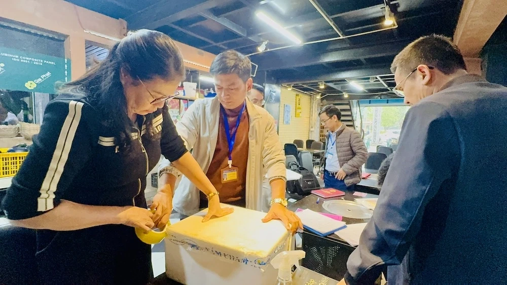 Bài 1: Xử lý thực phẩm bẩn: Cần “bàn tay sắt”