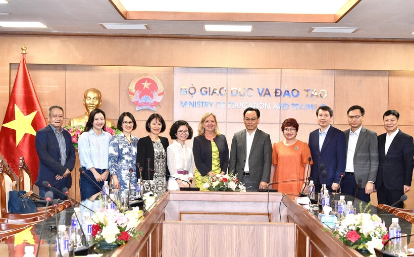 Bộ GD-ĐT đề nghị Ngân hàng Thế giới hỗ trợ đầu tư hạ tầng công nghệ dùng chung