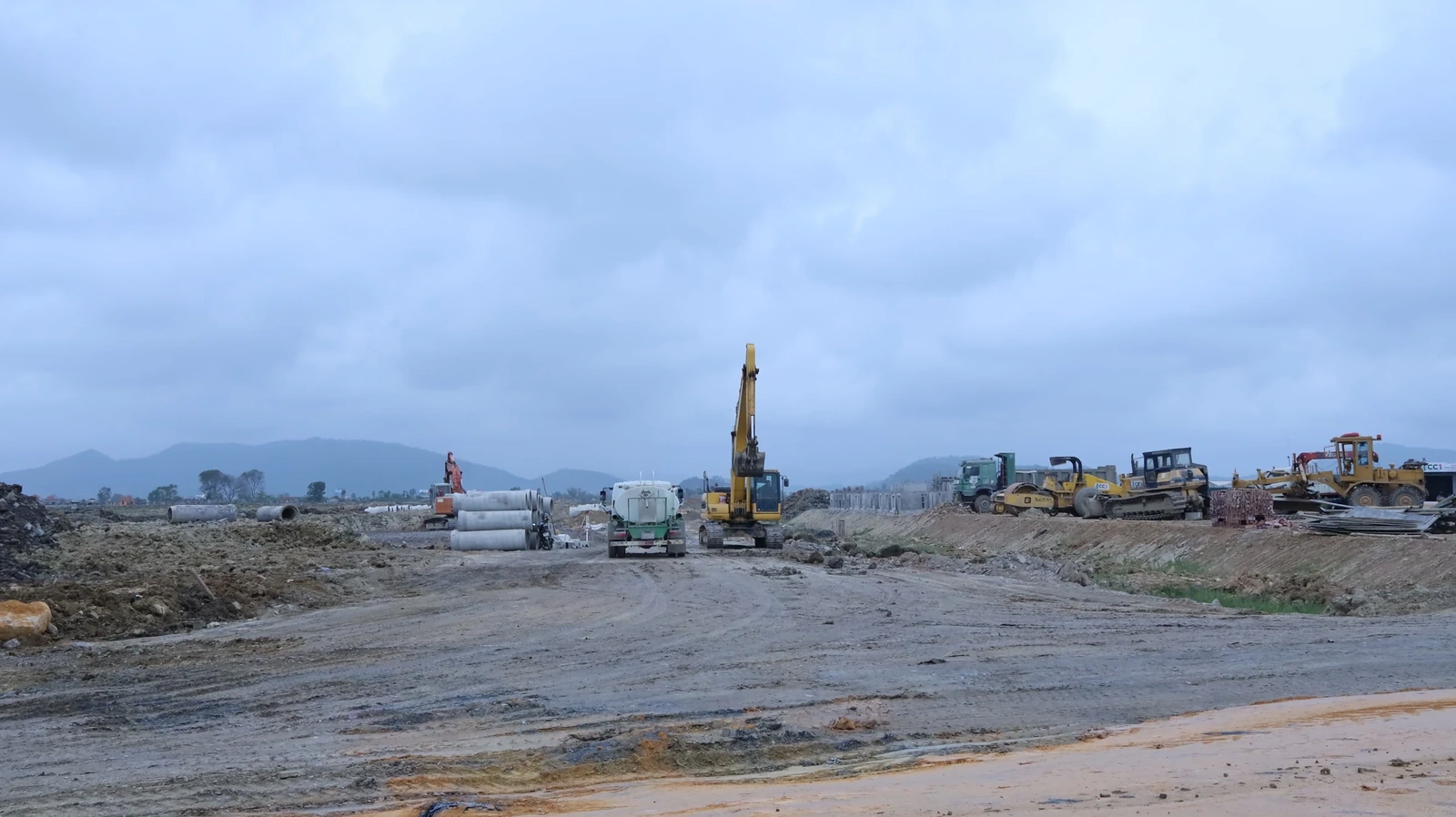 [E-Magazine] “Rải thảm” đón công nghiệp chế biến chế tạo