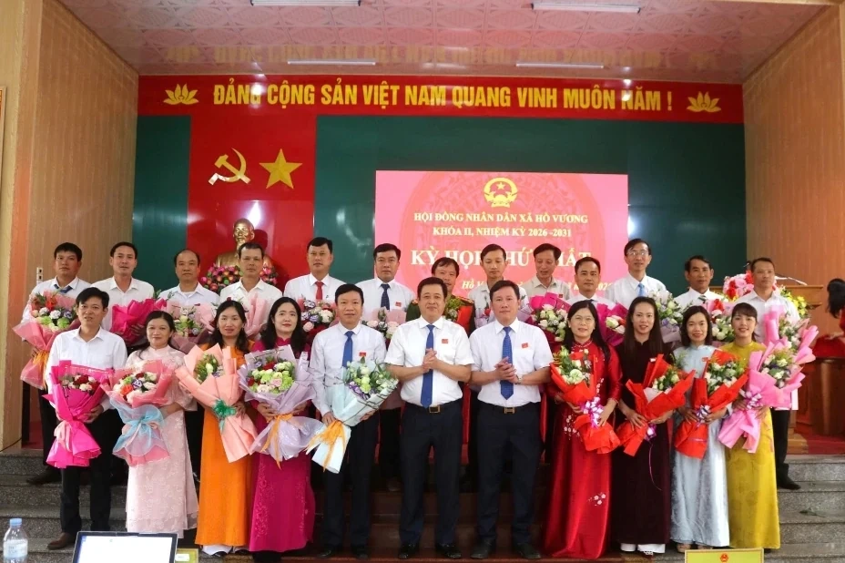 HĐND xã Hồ Vương bầu các chức danh chủ chốt