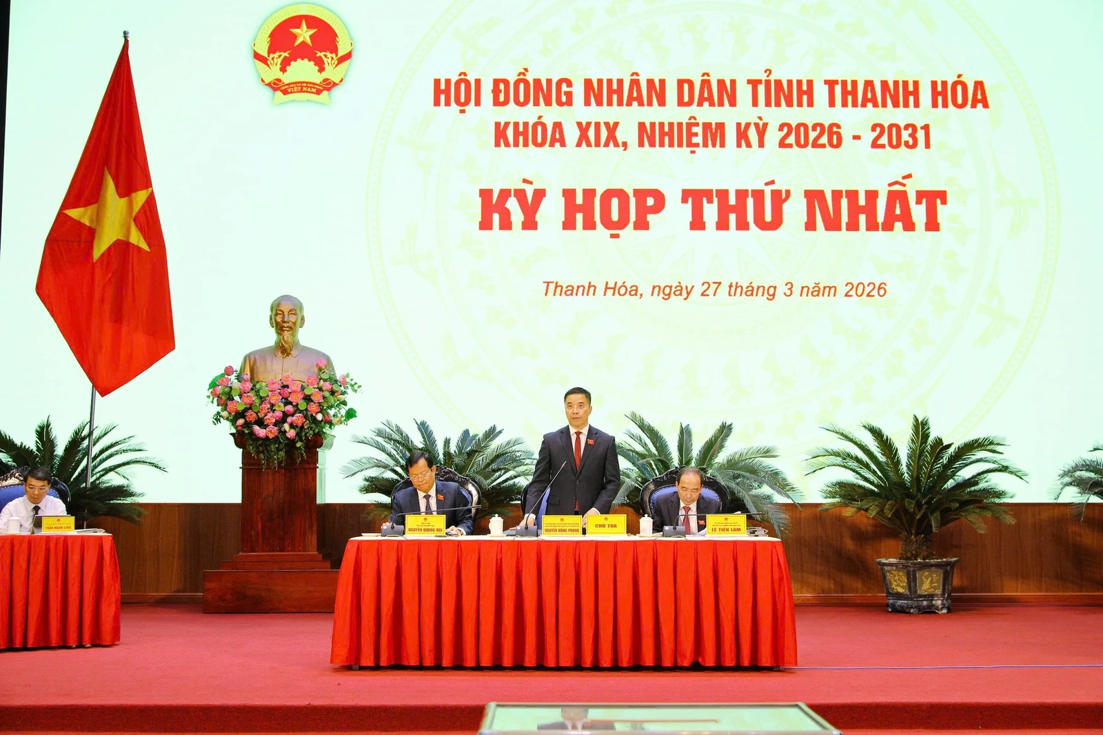 Kỳ họp thứ nhất HĐND tỉnh Thanh Hóa khóa XIX bầu các chức danh lãnh đạo HĐND, UBND tỉnh