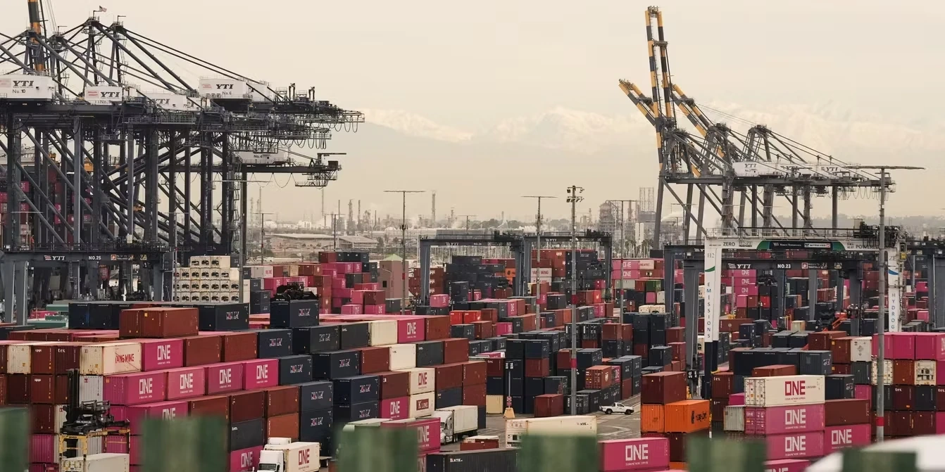 EU “gật đầu có điều kiện” với thỏa thuận thương mại Mỹ: Hợp tác trong hoài nghi và những “lằn ranh đỏ” mới