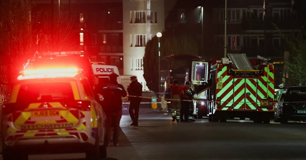 Xe cứu thương của người Do Thái bị phóng hỏa giữa London