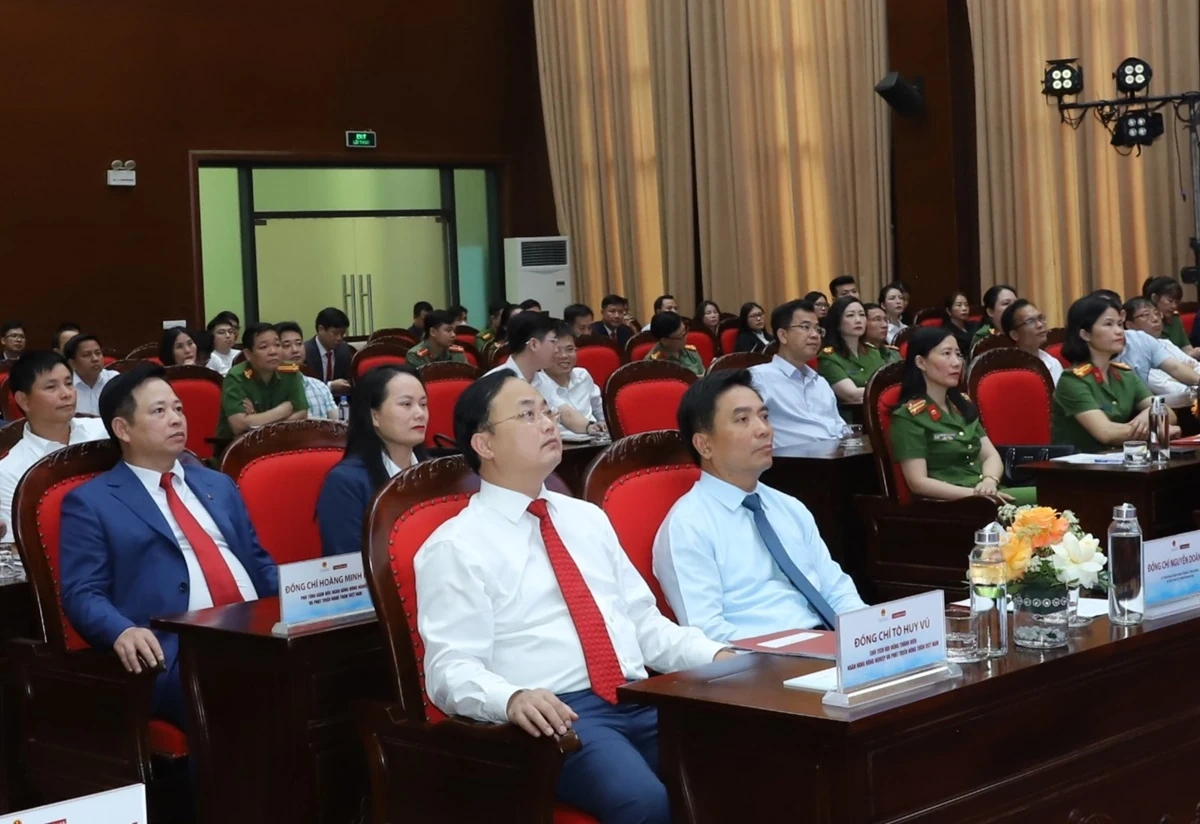 Thanh Hóa ra mắt mô hình thí điểm Kiosk thông minh và hệ thống xác thực, cấp bản sao số tài liệu điện tử