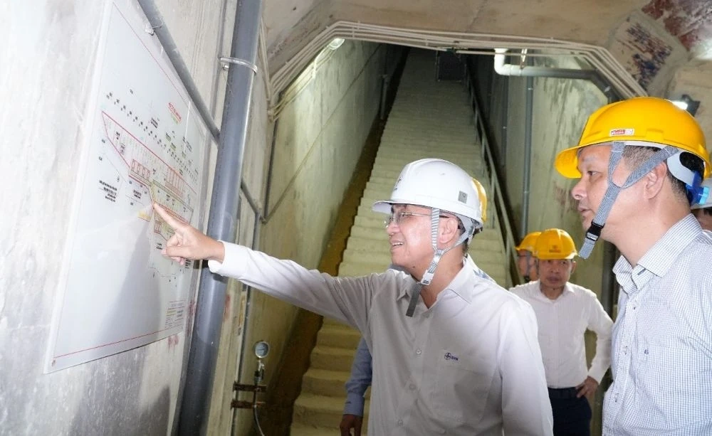 EVN kiểm tra công tác bảo đảm cung ứng điện mùa khô tại Thủy điện Trung Sơn