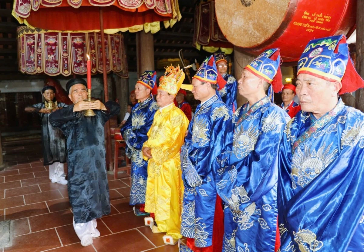 Khai hội Kỳ phúc Đình Phú Khê