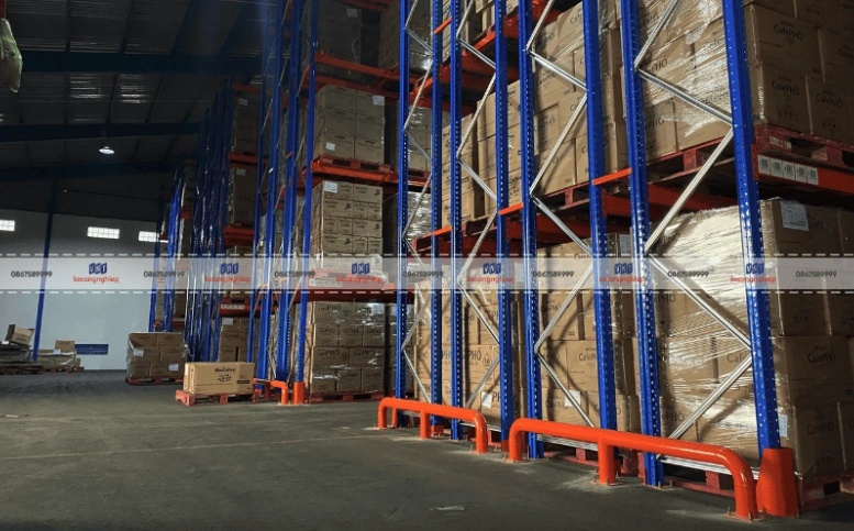 Kệ Công Nghiệp VNT giải pháp kệ kho Logistics nền tảng chuỗi cung ứng