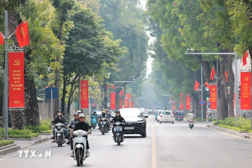 Thi chính luận bảo vệ nền tảng tư tưởng của Đảng trong thanh thiếu niên