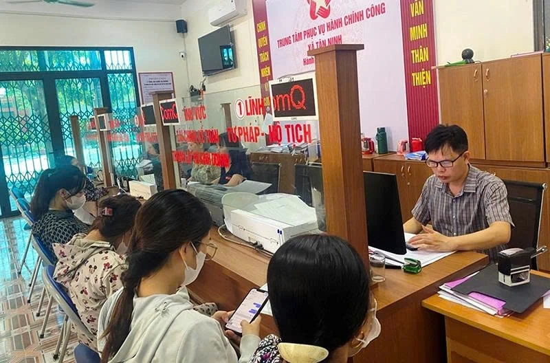 Tân Ninh tháo gỡ khó khăn vận hành chính quyền địa phương 2 cấp