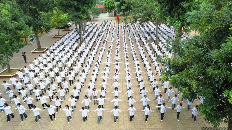 Giảm áp lực mùa thi cho học sinh cuối cấp