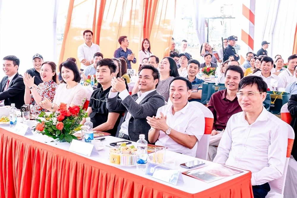 “Cháy hàng trong tích tắc” – Sao Mai Residence lập kỳ tích 33/33 sản phẩm ngay phiên mở bán đầu tiên