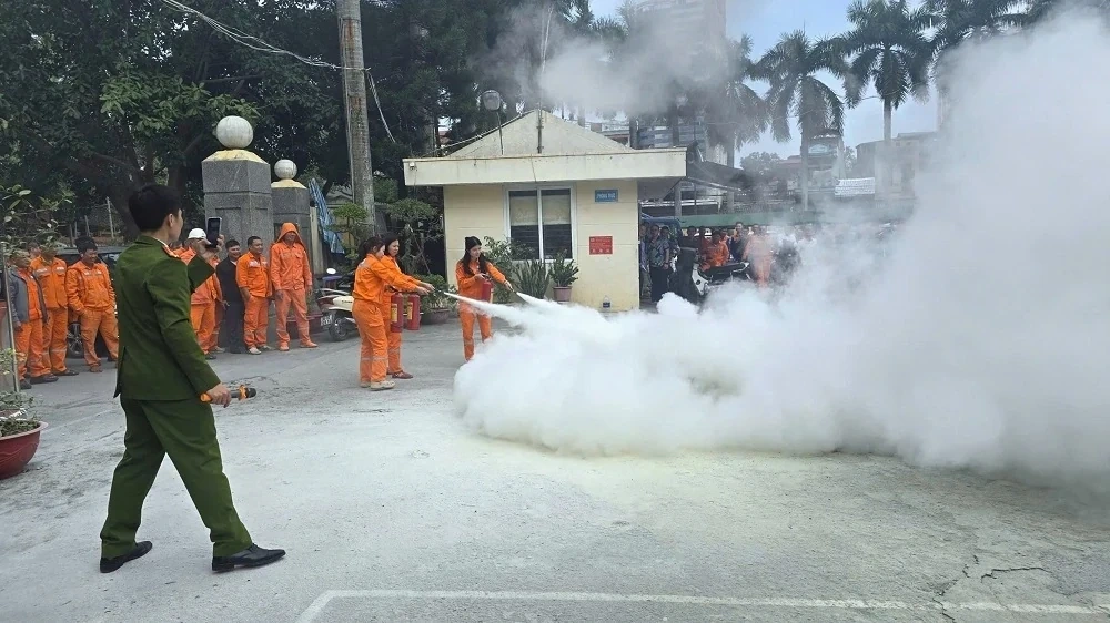 Những chính sách mới nổi bật có hiệu lực từ tháng 4 năm 2026