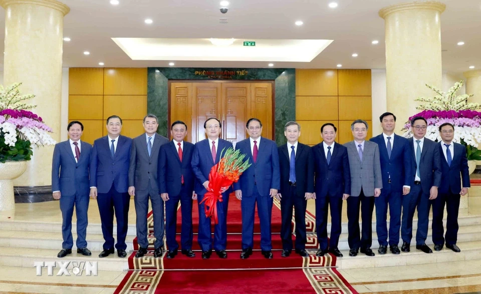 Công bố Quyết định của Bộ Chính trị về công tác tổ chức, cán bộ của TTXVN, VOV, VTV và 2 viện hàn lâm