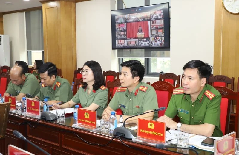 Tạo điều kiện thuận lợi nhất để người chấp hành xong án phạt tù làm lại cuộc đời