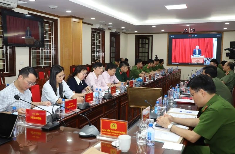 Tạo điều kiện thuận lợi nhất để người chấp hành xong án phạt tù làm lại cuộc đời