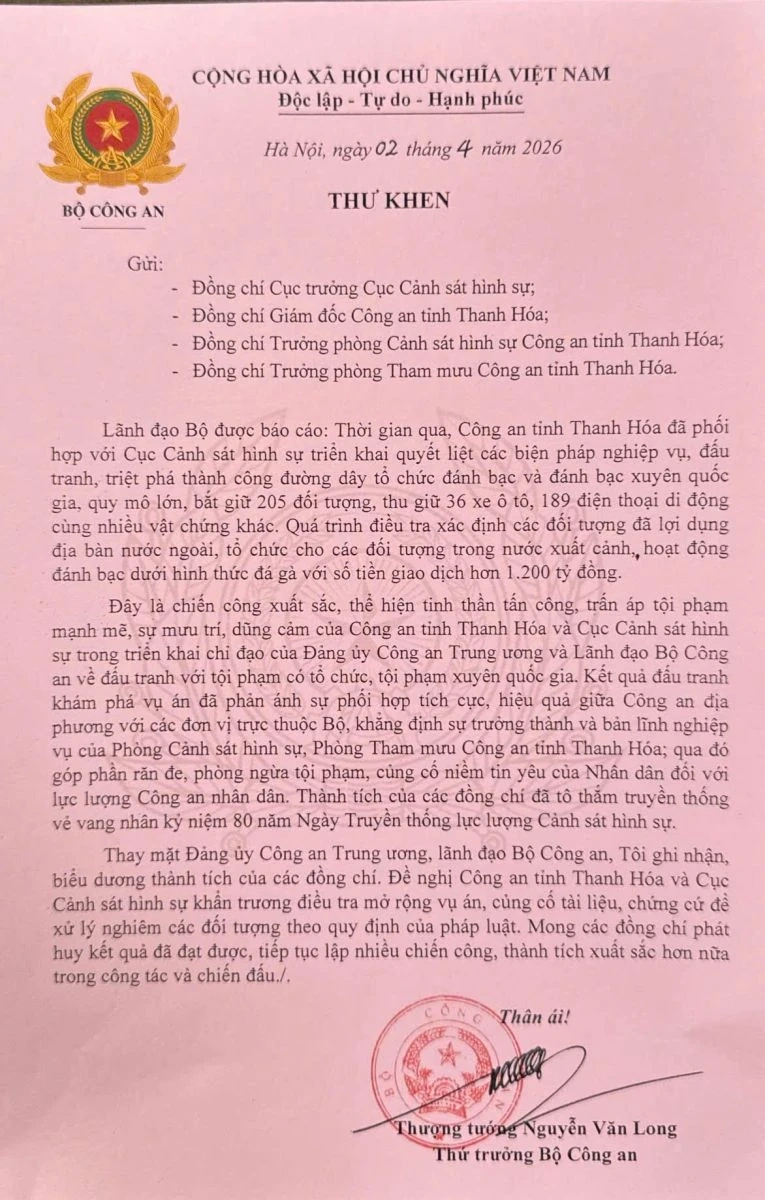 Biểu dương thành tích đặc biệt xuất sắc của Công an Thanh Hóa trong đấu tranh, triệt phá đường dây đánh bạc xuyên quốc gia