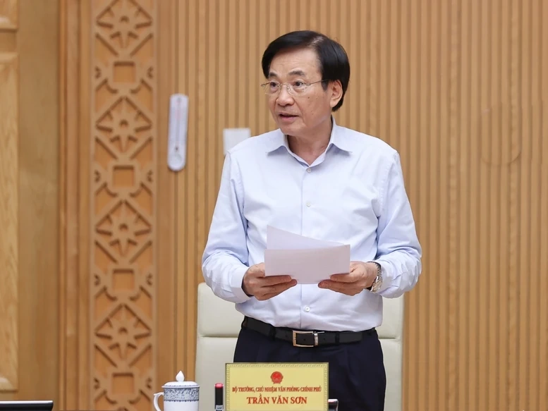 Thủ tướng: Kiên định mục tiêu tăng trưởng 2 con số; biến khó khăn, thách thức thành cơ hội tái cơ cấu nền kinh tế, nâng cao năng lực cạnh tranh