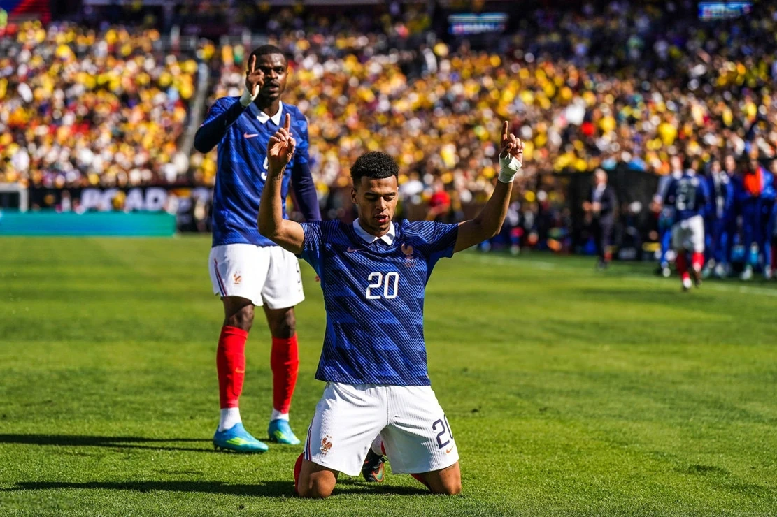 Truyền thông Malaysia “hiến kế” phá lưới tuyển Việt Nam tại Thiên Trường; Iran cấm các đội thể thao thi đấu tại quốc gia “thù địch”