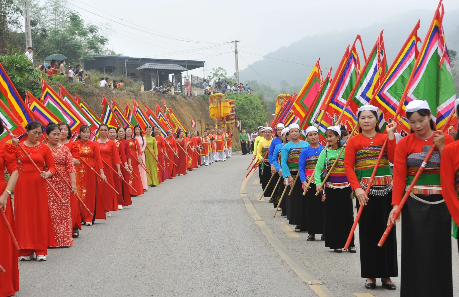 Linh thiêng Lễ hội đền Phố Cát năm 2026