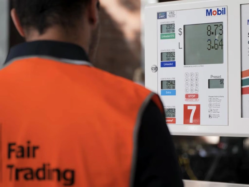 Australia siết kiểm soát thị trường nhiên liệu: gần 100 trạm xăng đối mặt án phạt nặng