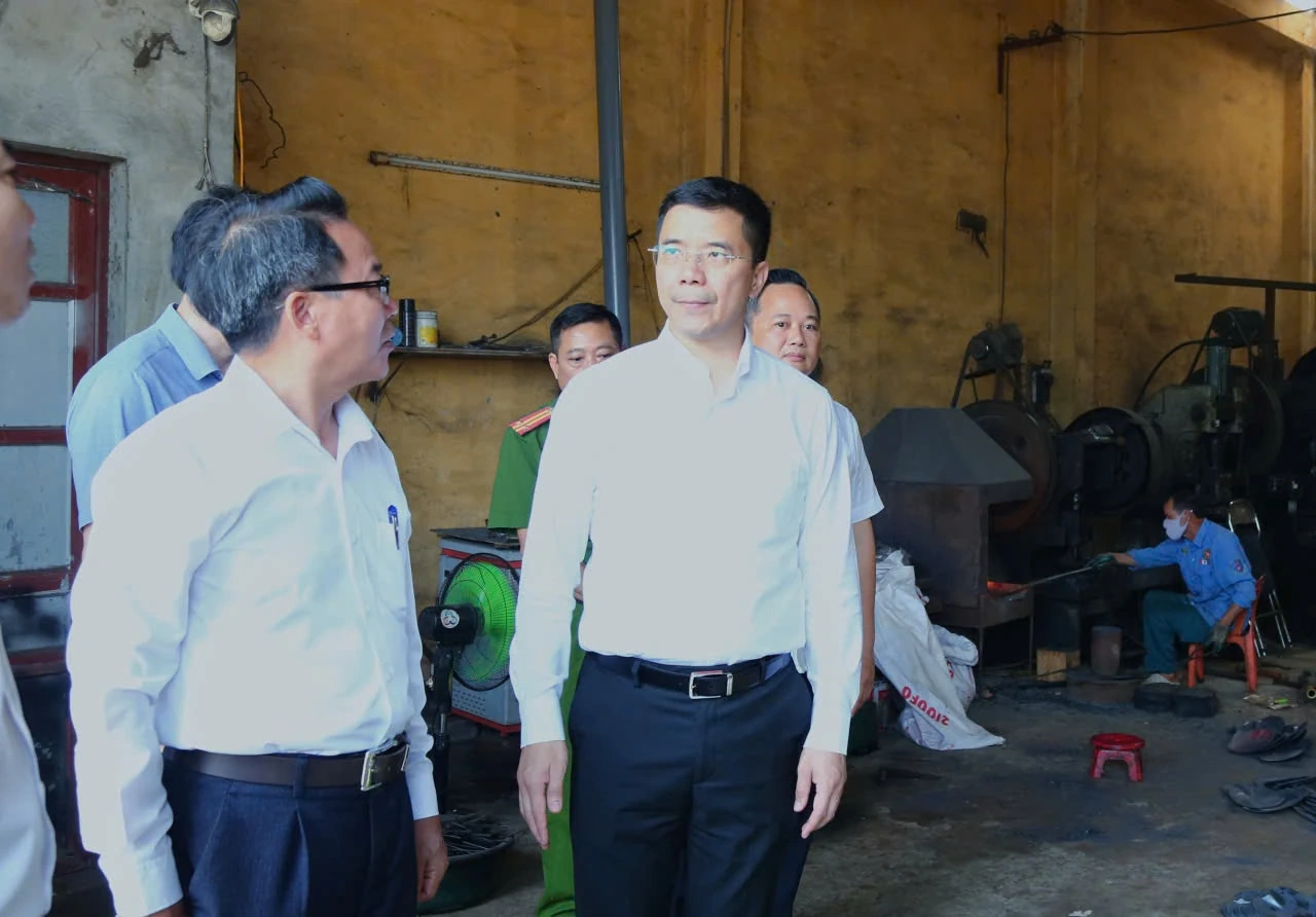 Khẩn trương hoàn thiện quy hoạch, mở đường kiến tạo cho phát triển bền vững