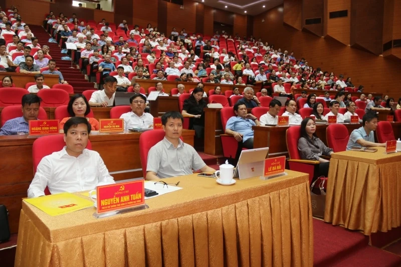 Hơn 1.000 cán bộ, đảng viên phường Hạc Thành học tập, quán triệt nghị quyết Đại hội lần thứ XIV của Đảng