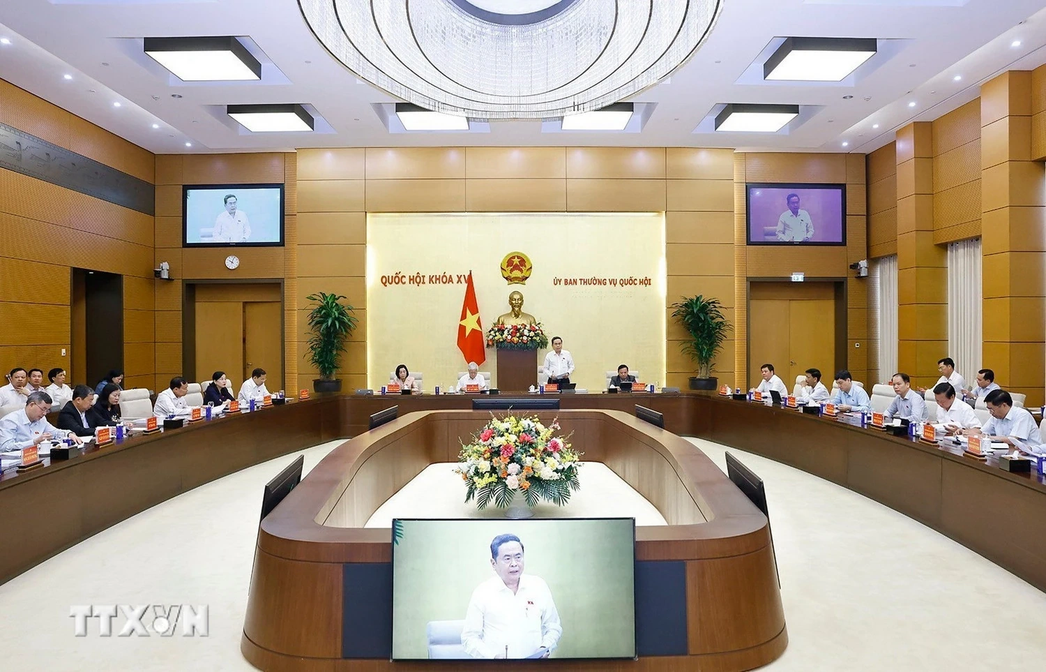 Kỳ họp thứ nhất, Quốc hội khóa XVI: Đặt nền móng cho sự phát triển của đất nước