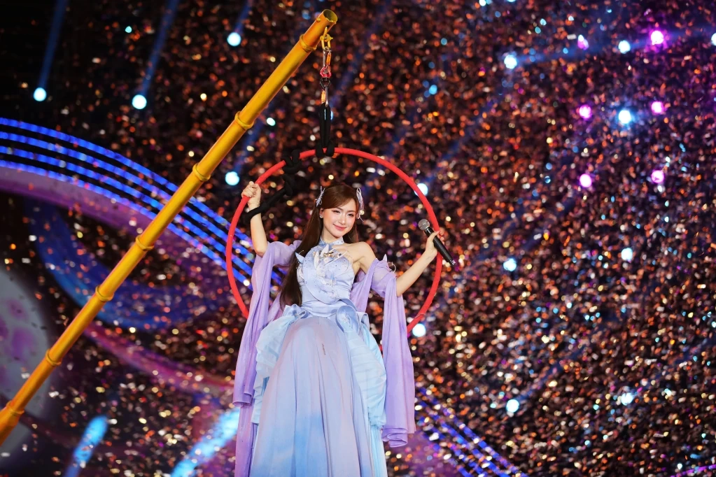 Dàn sao cháy hết mình cùng Concert “Thanh âm kỷ nguyên mới”