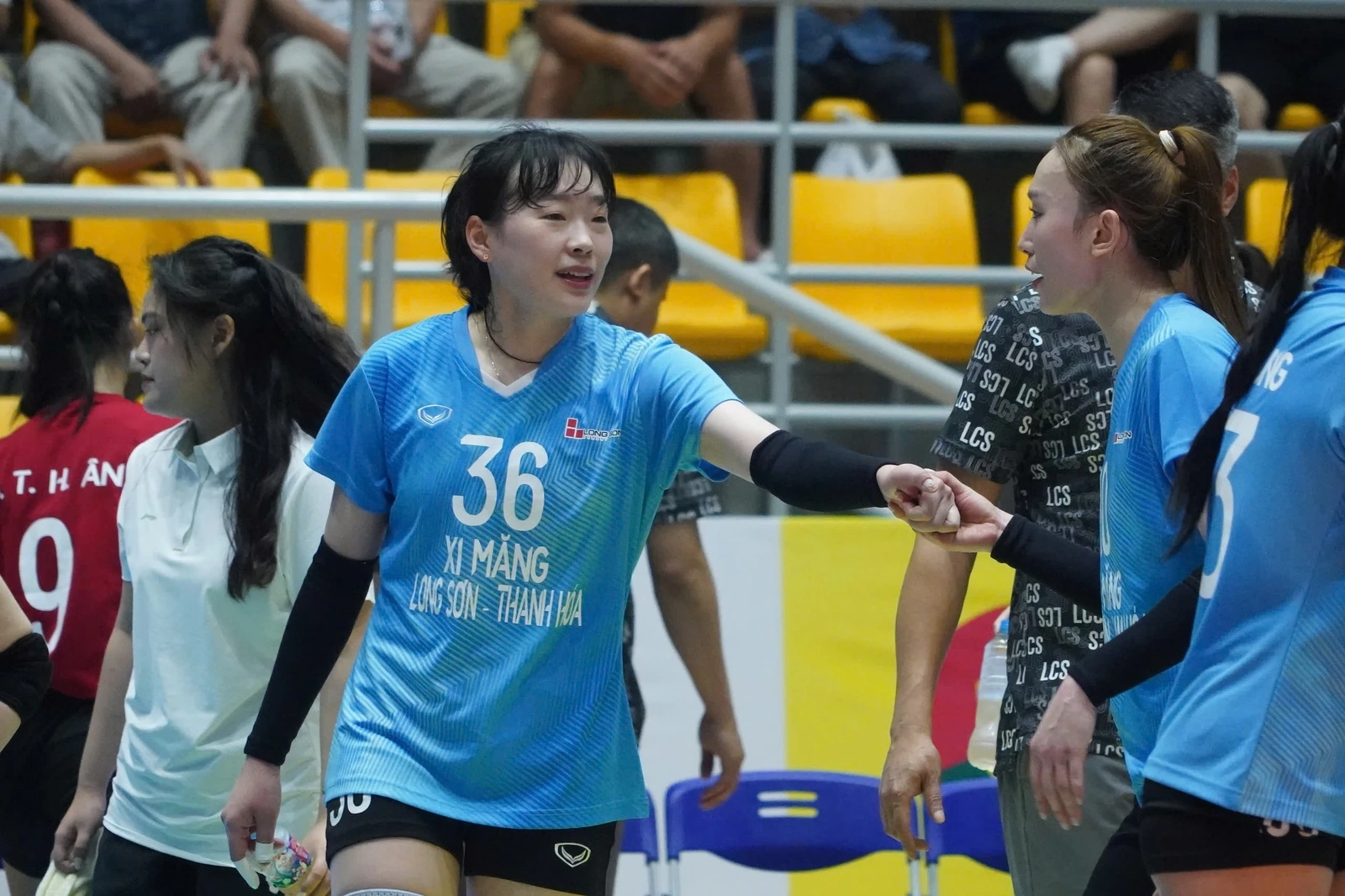 Đội bóng chuyền nữ XMLS Thanh Hóa không thể tạo bất ngờ trước LPBank Ninh Bình