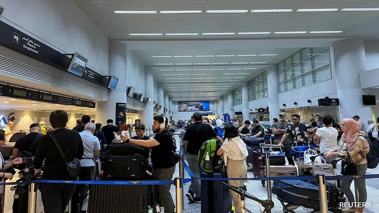 Nhiều quốc gia khuyến cáo sơ tán công dân khỏi Lebanon