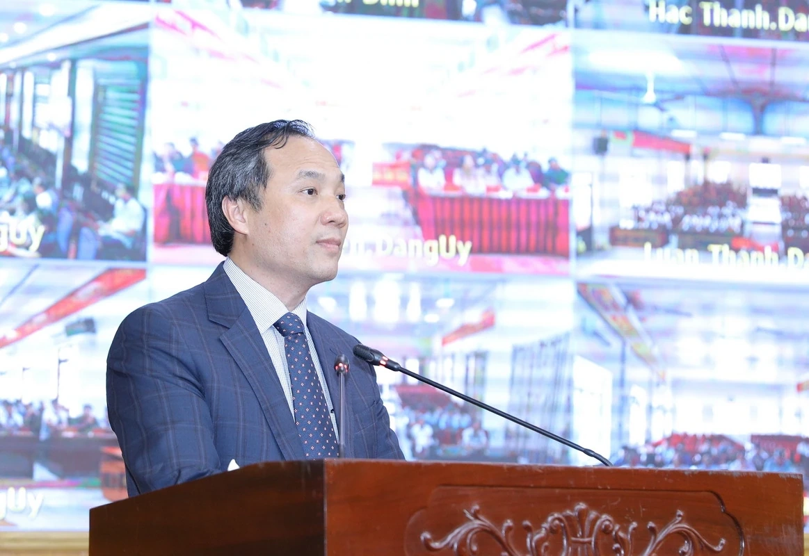 Bộ Chính trị điều động, phân công đồng chí Thượng tướng Lê Đức Thái giữ chức Bí thư Tỉnh ủy Thanh Hóa