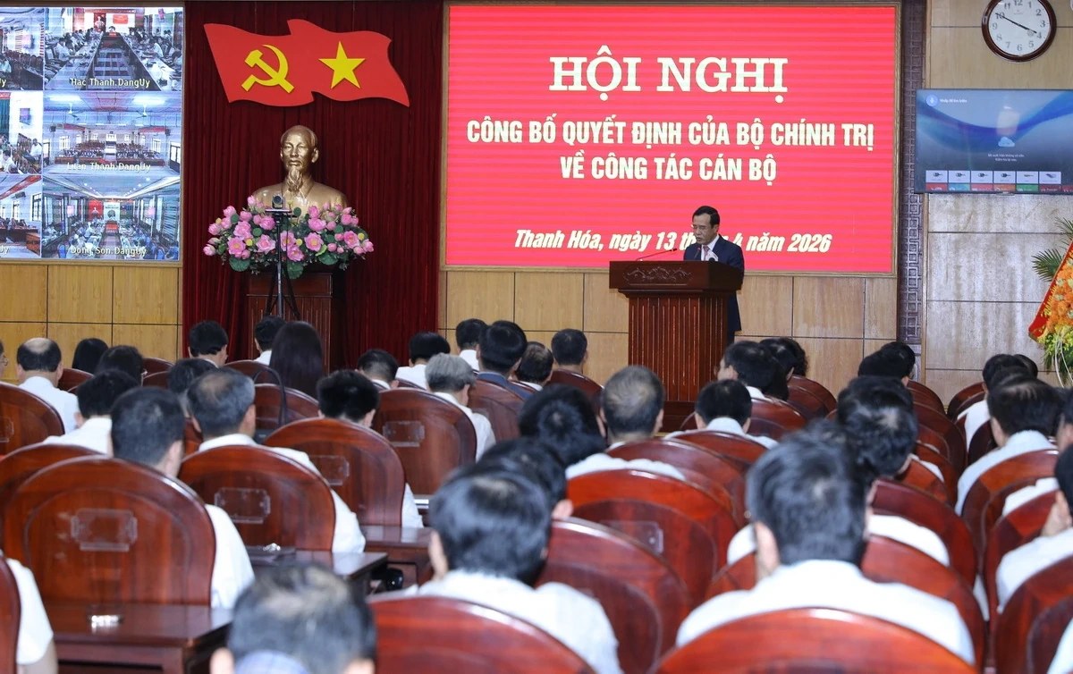 Bộ Chính trị điều động, phân công đồng chí Thượng tướng Lê Đức Thái giữ chức Bí thư Tỉnh ủy Thanh Hóa