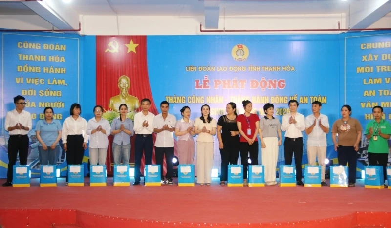 Phát động “Tháng Công nhân”, hưởng ứng “Tháng hành động về an toàn vệ sinh lao động” năm 2026