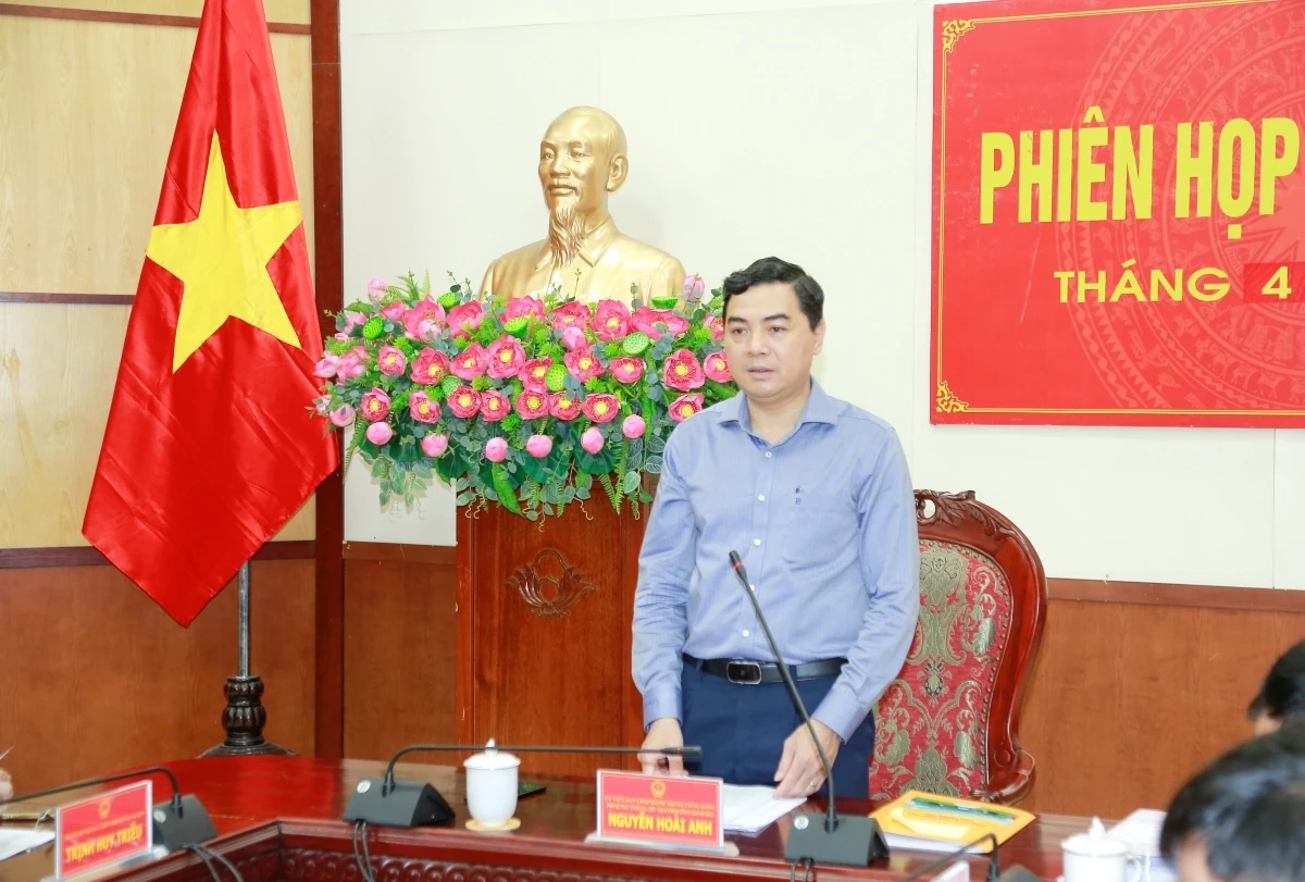 Phiên họp chuyên đề UBND tỉnh: Cho ý kiến vào các tờ trình về công tác phân cấp quản lý tổ chức bộ máy