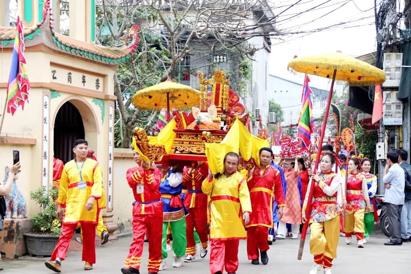 Nét đẹp lễ hội đền thờ Nguyễn Phục