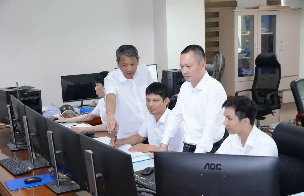 Bảo đảm cấp điện an toàn, ổn định dịp Lễ Giỗ tổ Hùng Vương và 30/4 - 1/5