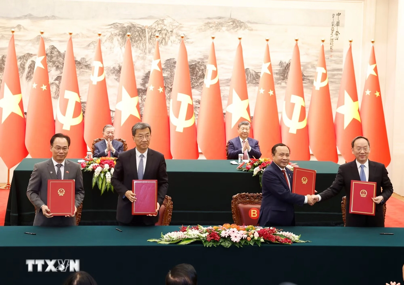 32 văn kiện hợp tác được ký kết trong chuyến thăm Trung Quốc của Tổng Bí thư, Chủ tịch nước Tô Lâm