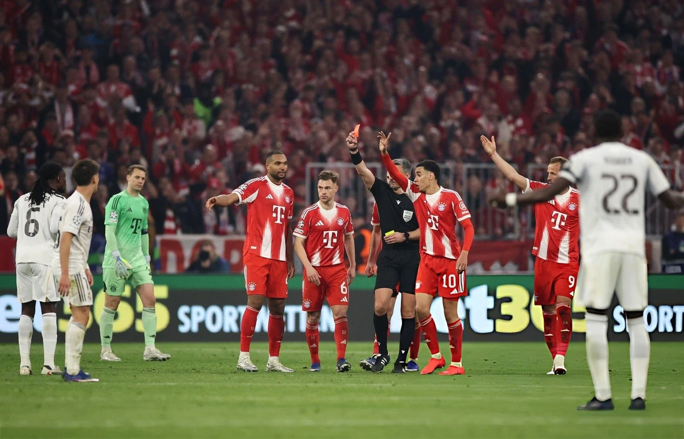 HLV Kim Sang Sik đối mặt bài toán “phân thân” giữa Asiad 20 và FIFA ASEAN Cup 2026; Lộ diện 4 anh tài vào bán kết Champions League